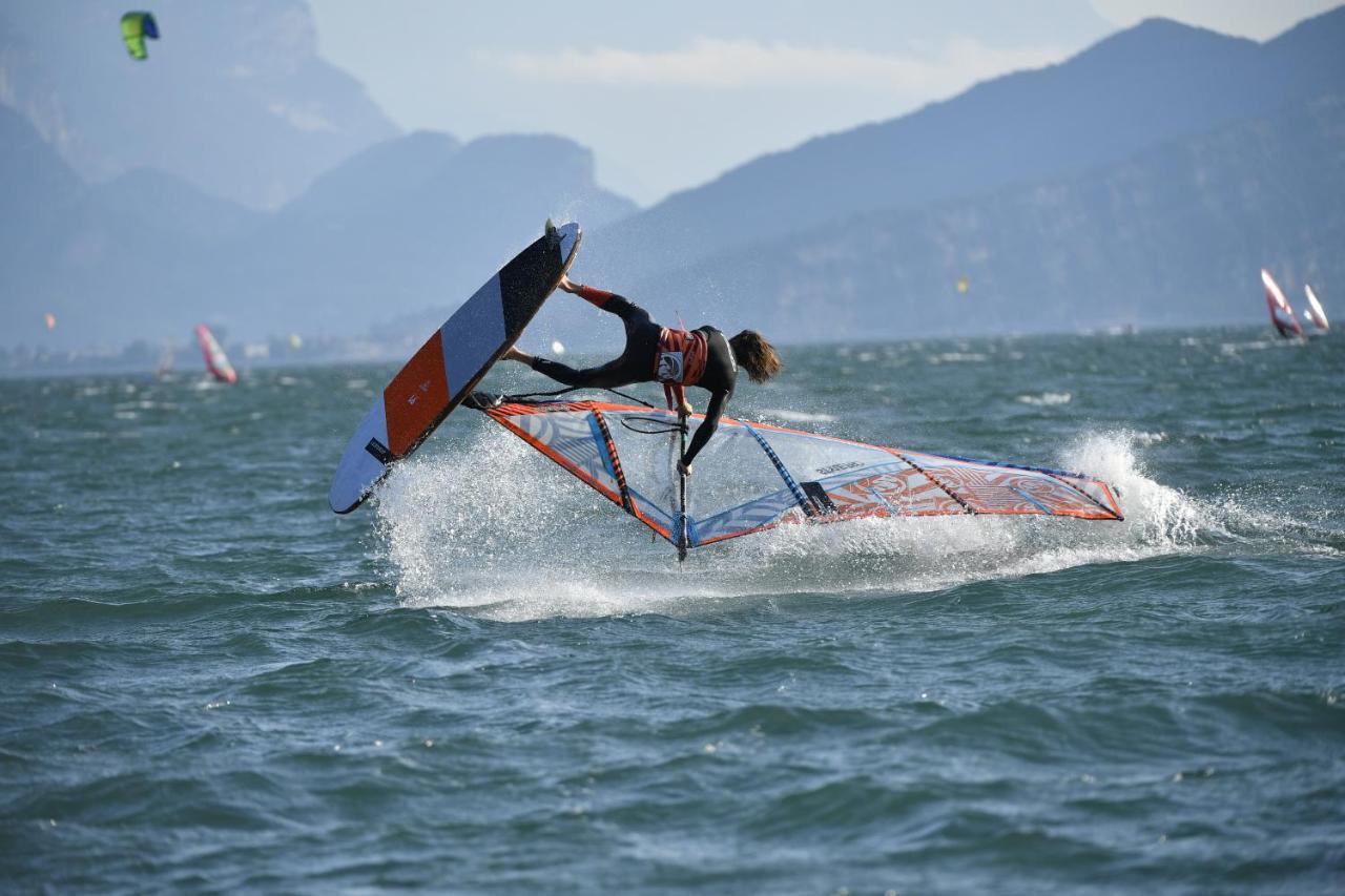 Wind Hotel Malcesine Luaran gambar