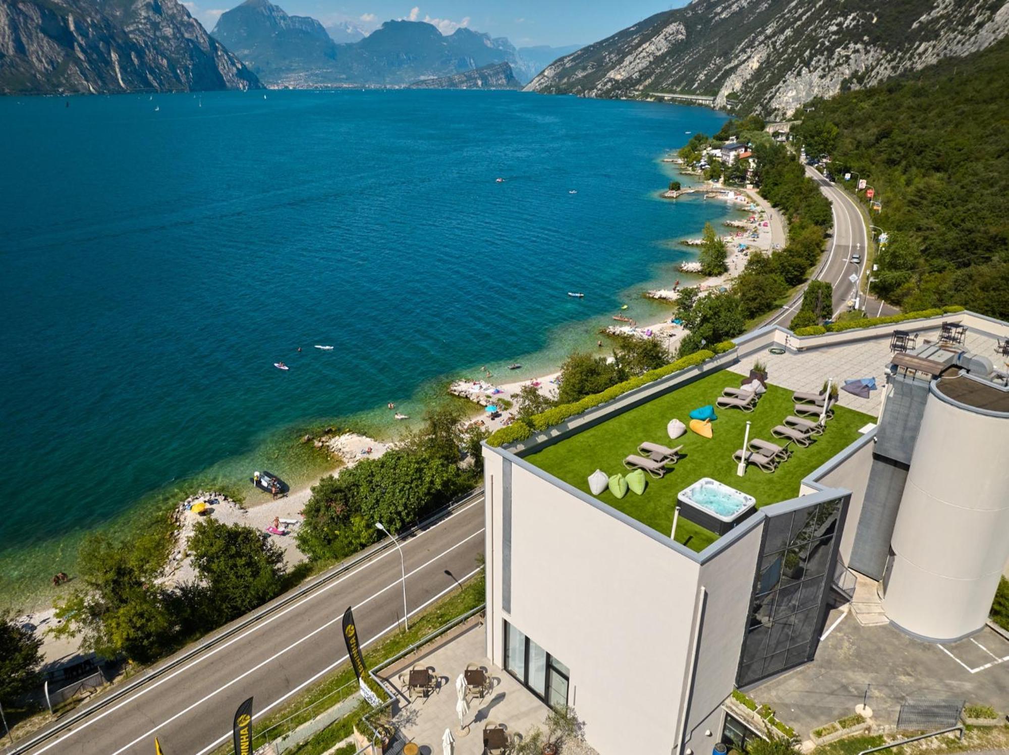 Wind Hotel Malcesine Luaran gambar