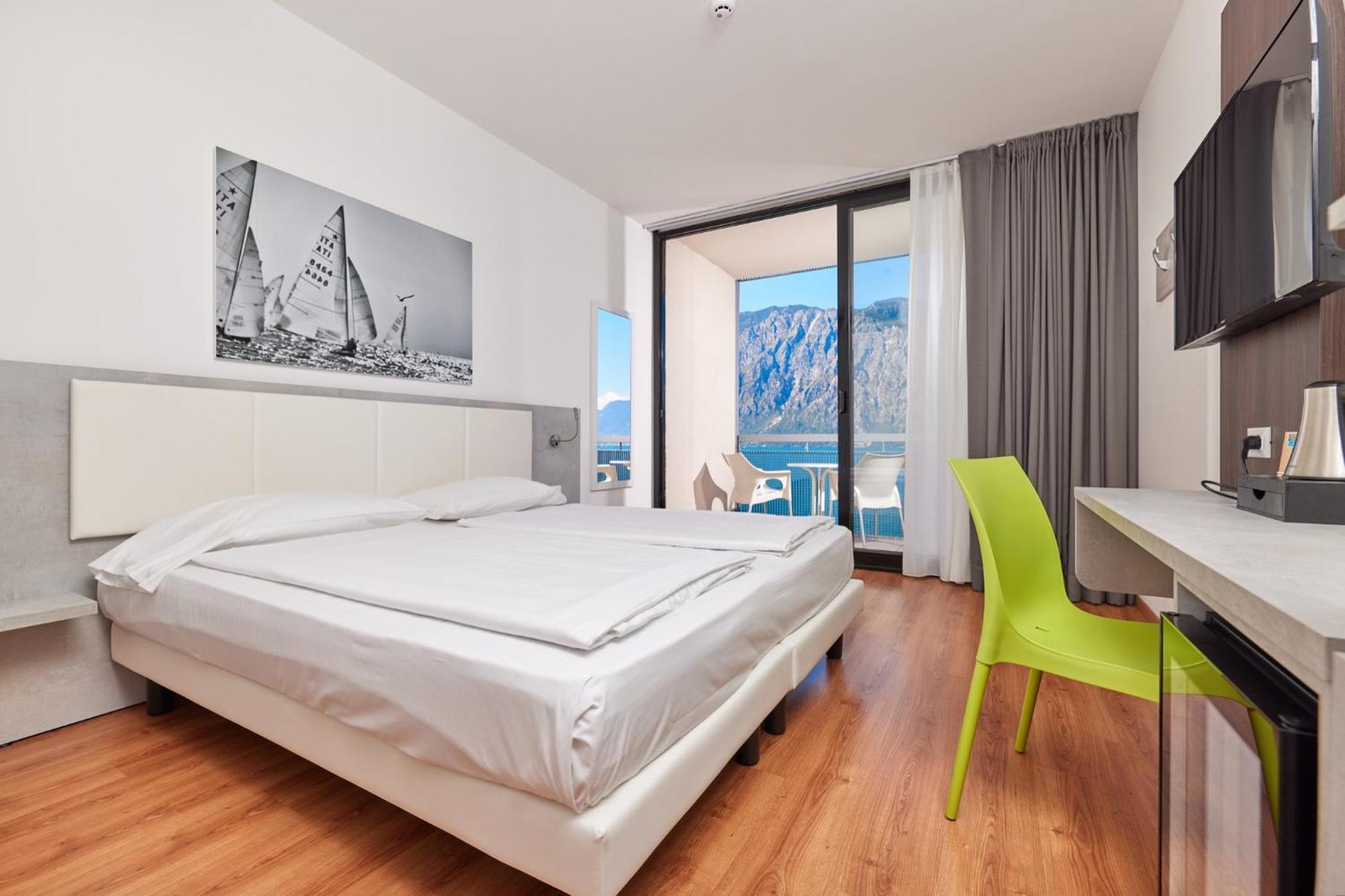 Wind Hotel Malcesine Luaran gambar