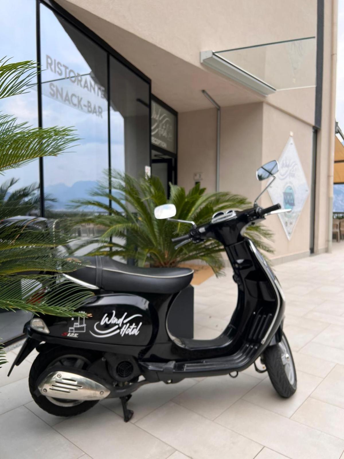 Wind Hotel Malcesine Luaran gambar